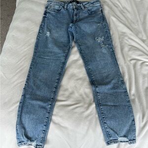 GAP Blue Slim Jeans with Vintage-Inspired Look